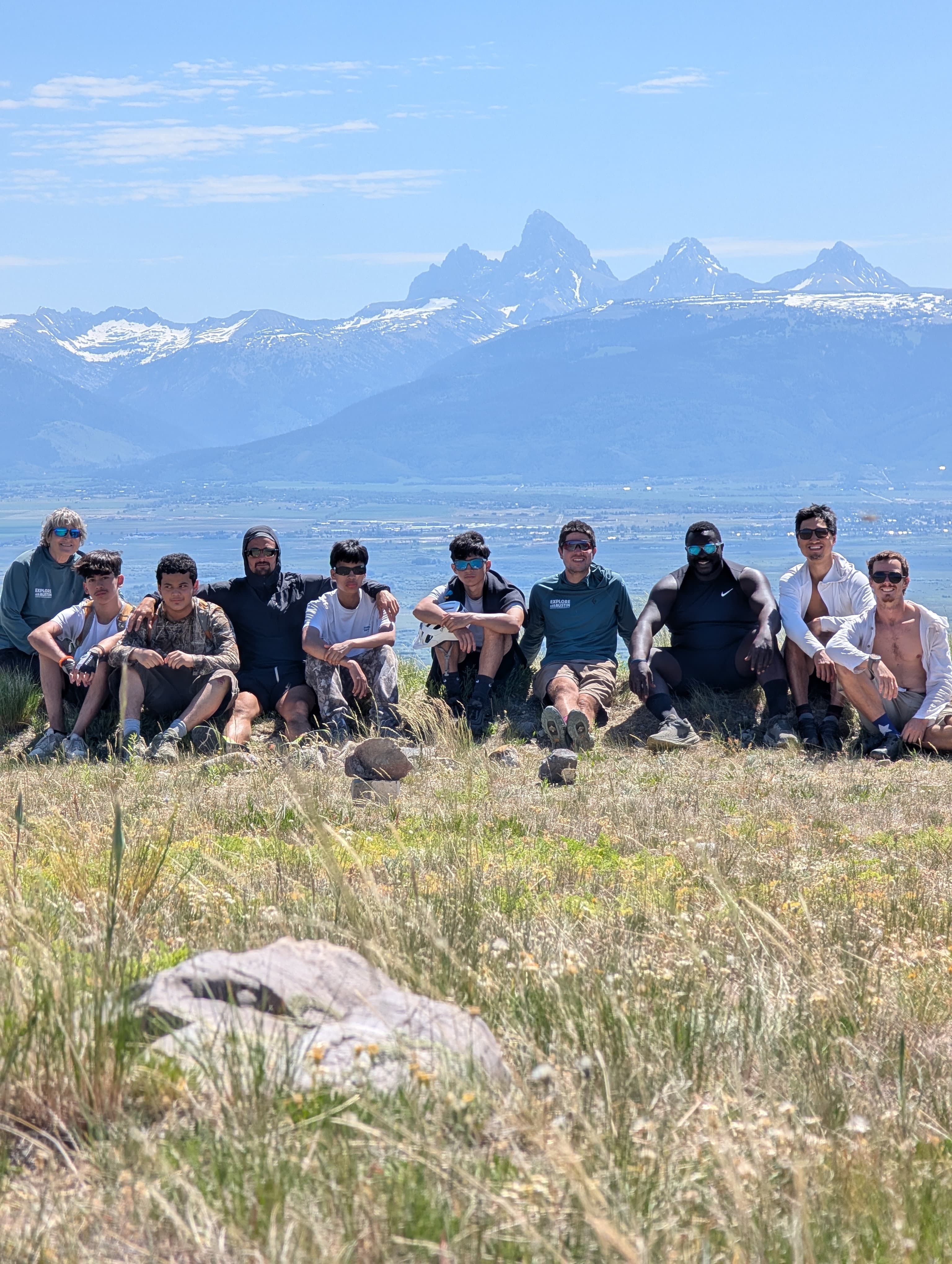 John Thomas di Bari leading young men in the wilderness through Explore Austin